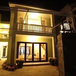 jolie-villa-hoi-an-homestay.hotelsofhoian.com/